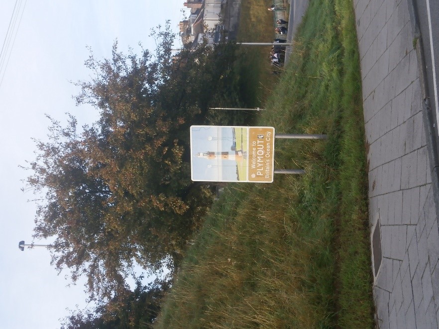Welcome to Plymouth sign