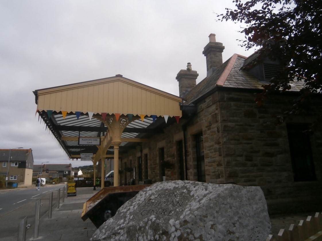 Photo of Wadebridge Station building