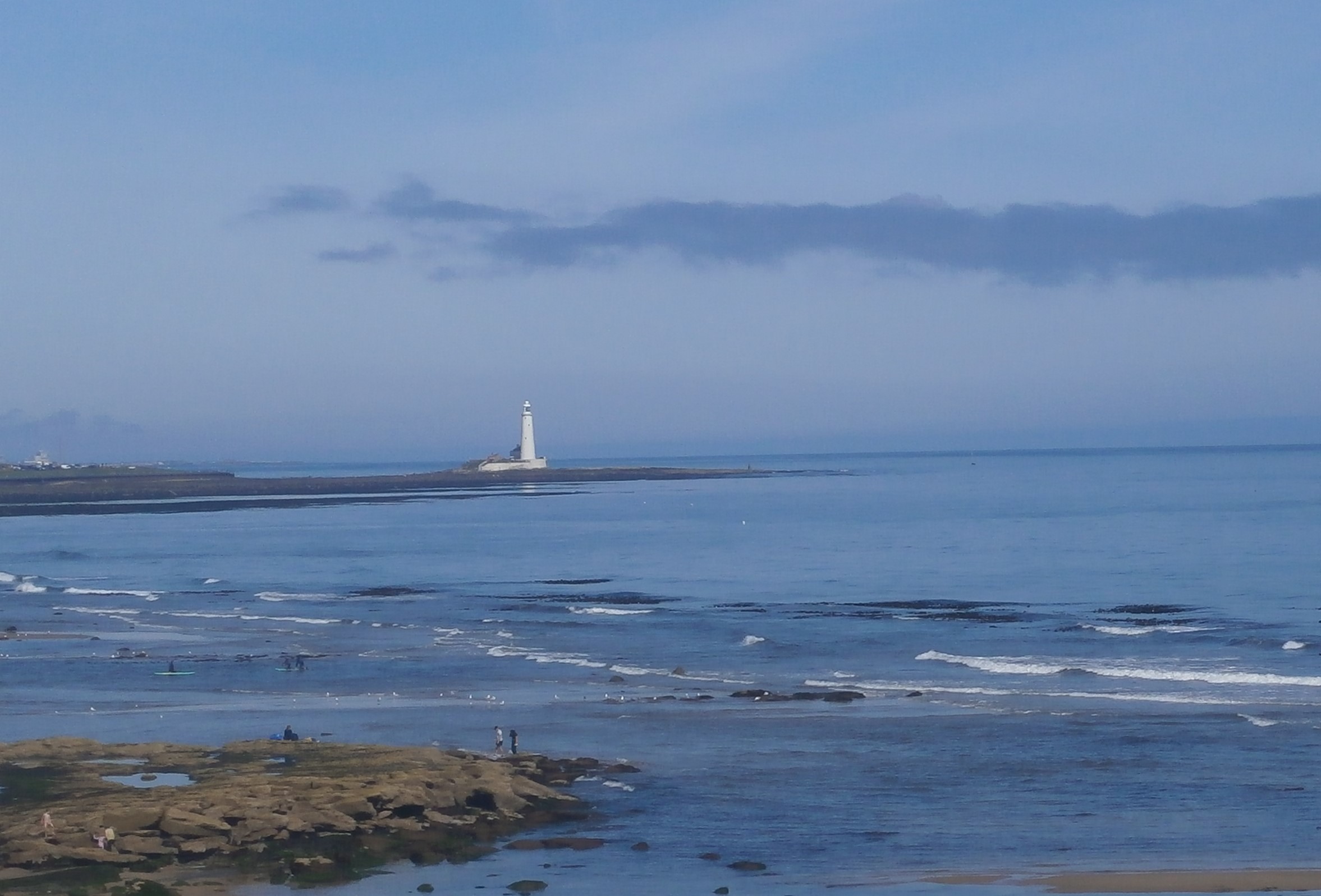Photo of lighthouse at Whitley Bay