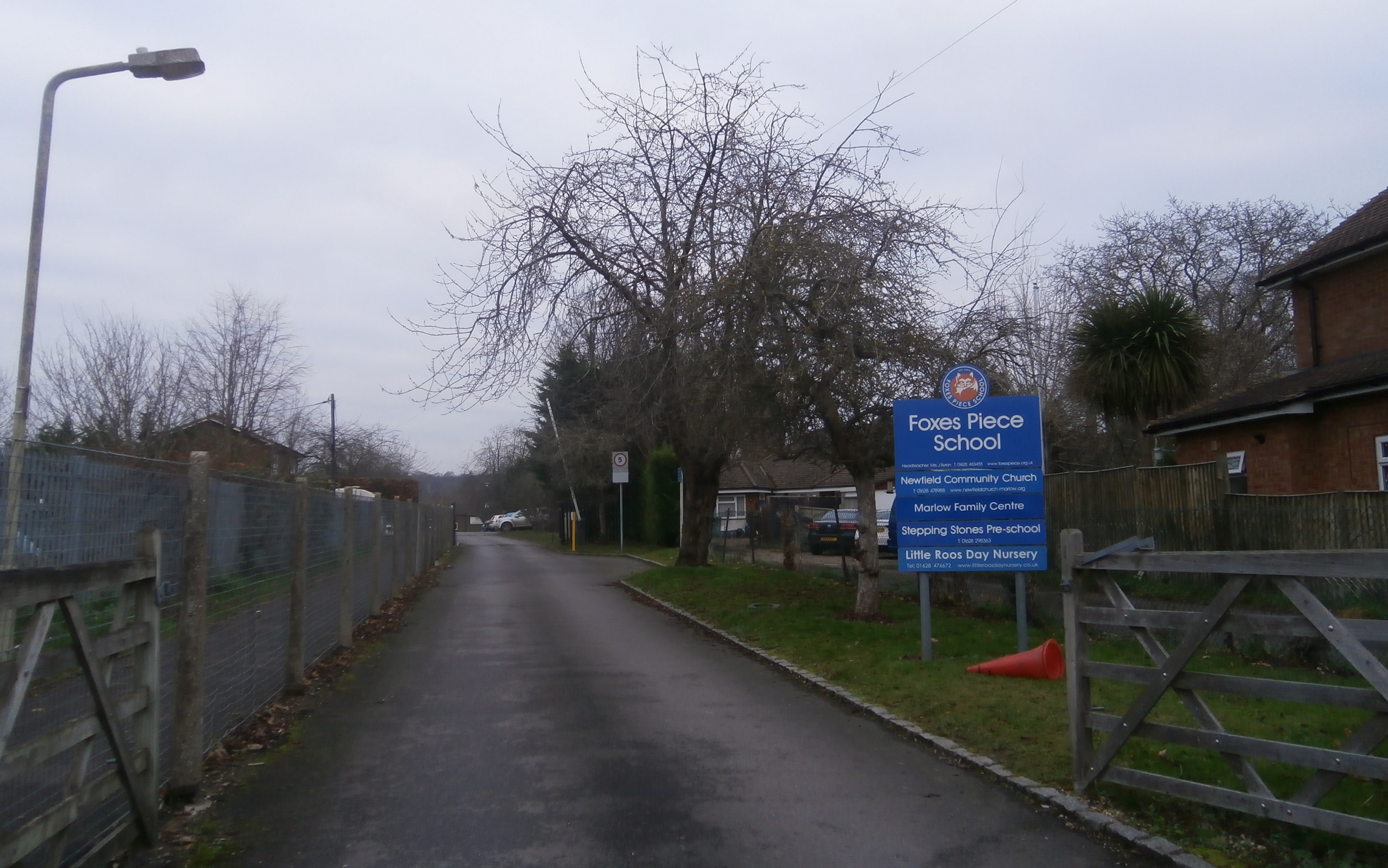 Photo of Foxes Piece School, Marlow
