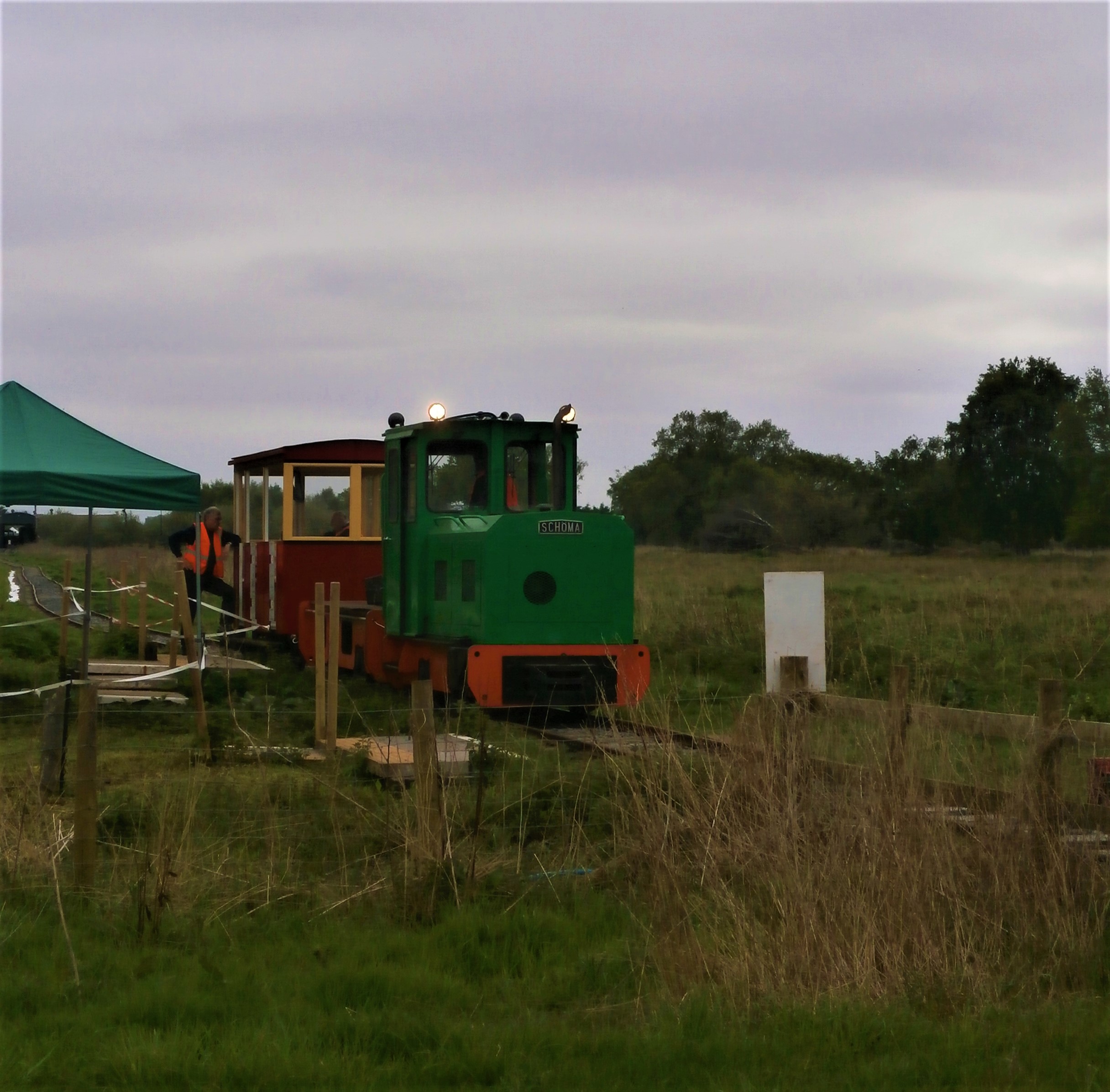 Photo of train at end of Crowle Peatland Railway