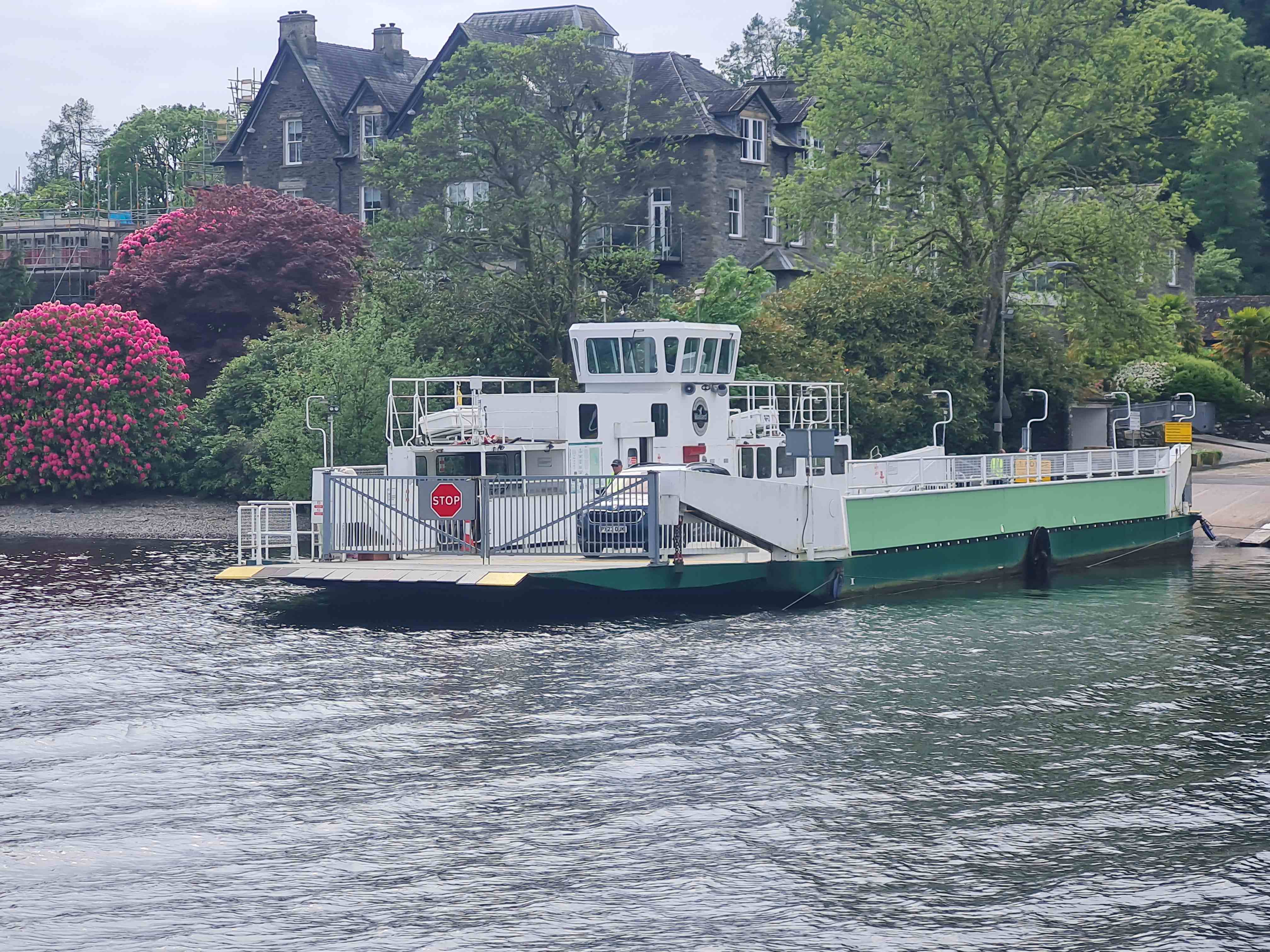 Photo of chain ferry on Windermere Lake